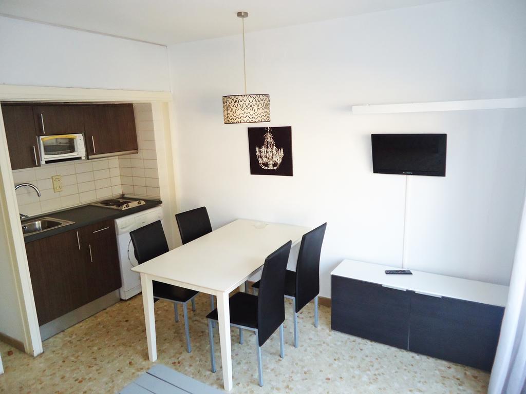 Apartaments Playas Lloret -Famous Family Resort Fenals Beach Lloret de Mar Zewnętrze zdjęcie